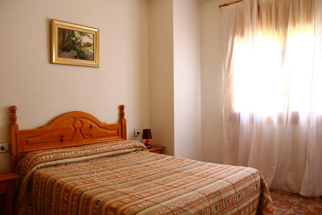 Residencial Los Robles Arroyo Frio Zimmer foto