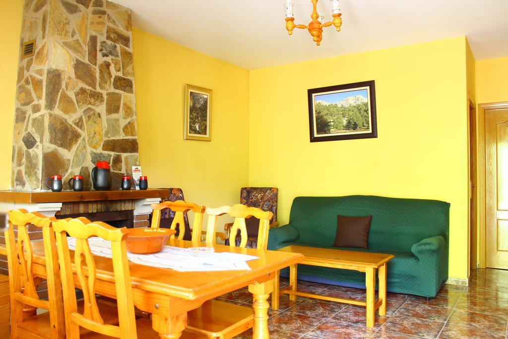 Residencial Los Robles Arroyo Frio Zimmer foto